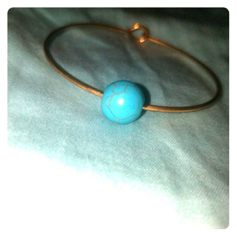 jewlery **turquoise colored stone**